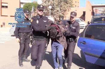 Condenan a hombre que asesinó y se comió a su mamá en España