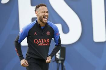 Con Neymar a la cabeza: el equipazo que imagina Newcastle para pelear la Champions League