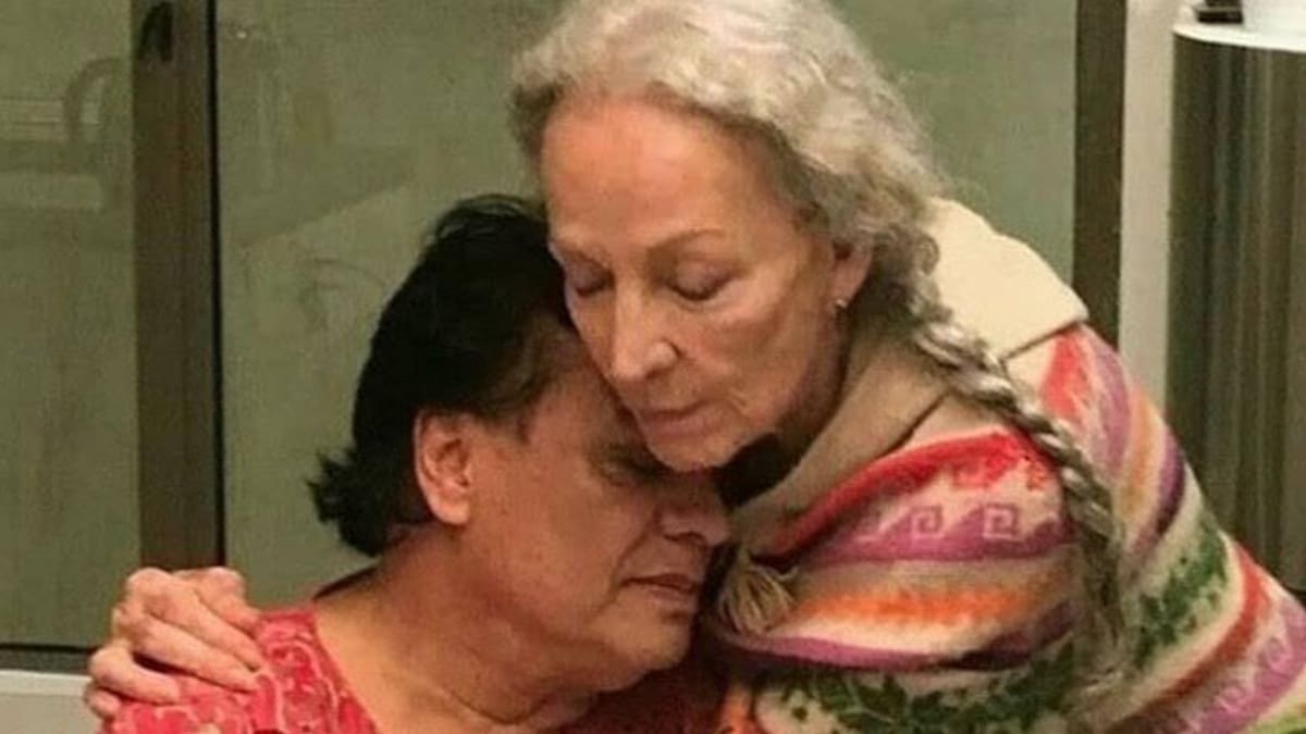 Las reacciones por la muerte de Isela Vega, hasta Juan Gabriel esta consternado según su abogado.
