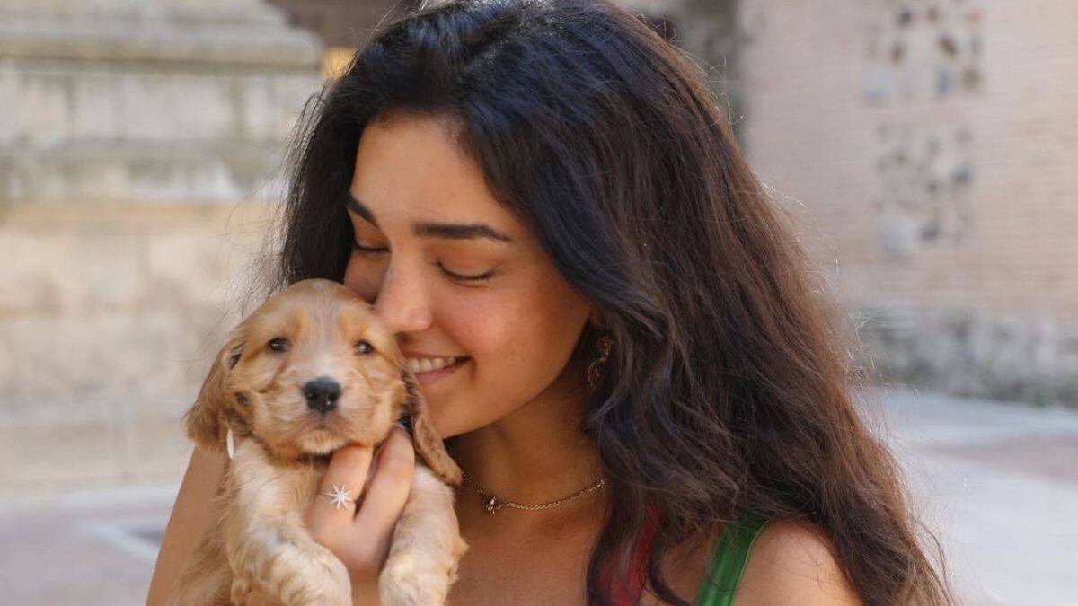 Ale Capetillo y Nicole Peña disfrutan de una tierna compañía en Madrid