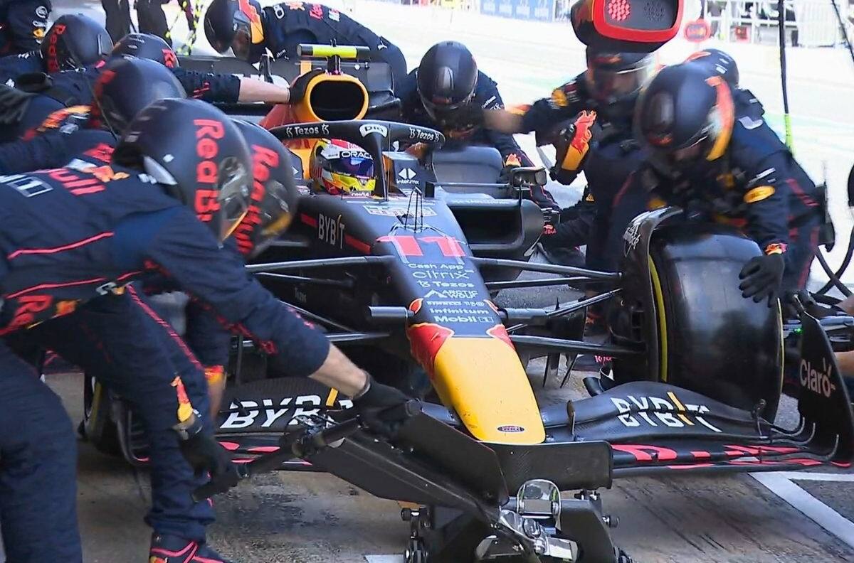 VIDEO | Así fue el increíble rebase de Checo Pérez a George Russell en el GP de España
