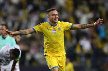 Jonathan "Cabecita" Rodríguez regresó a la Liga MX por esta razón