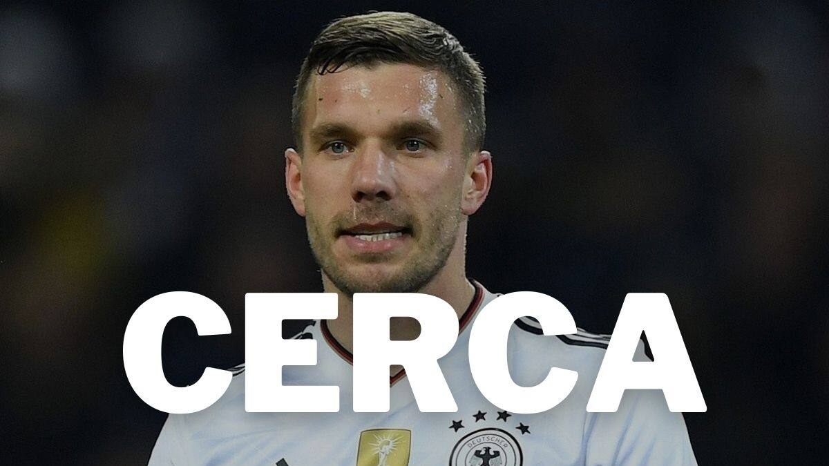 Podolski responderá al llamado de Querétaro el próximo martes