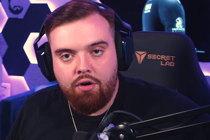 Ya hay reemplazo para Amouranth. Créditos: Twitch Ibai.