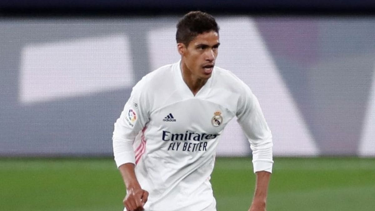 Manchester United quiere gratis a Varane y el Real Madrid no cede