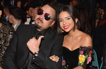 Pepe Aguilar se autodenomina "papá sufrido" por pagar los lujos de su hija, Ángela