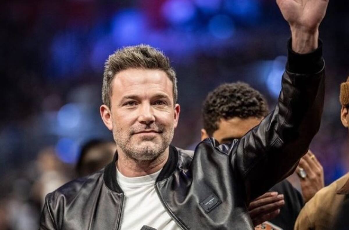 Ben Affleck practica su español con los paparazzi