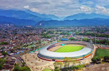 Este es el primer país en América Latina que rebautizará un estadio con nombre de Pelé