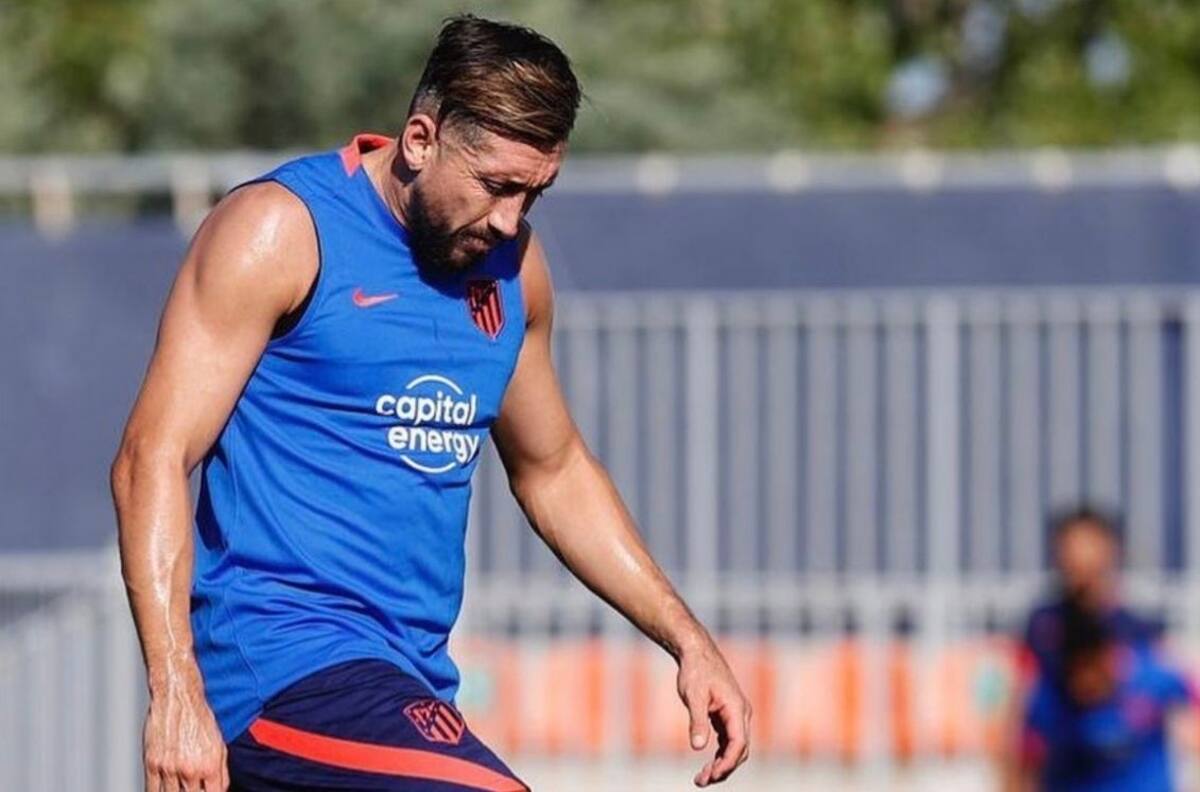 Héctor Herrera no tendría espacio en el 11 titular de Simeone