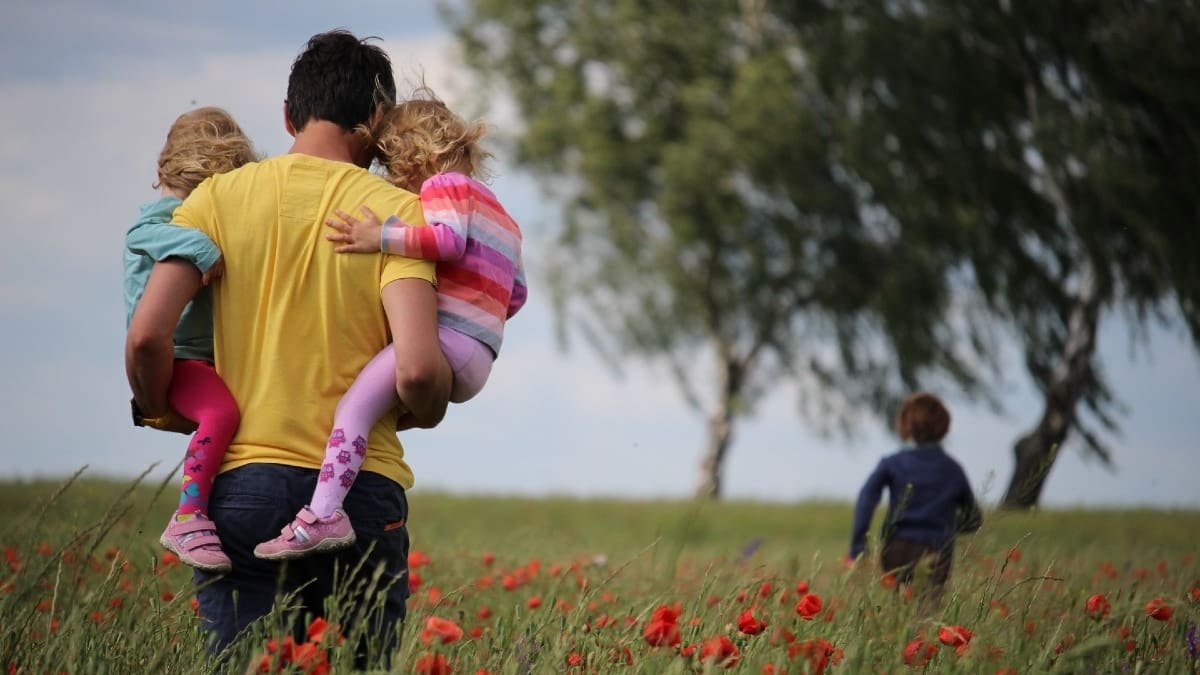 10 canciones para dedicar a papá en el Día del Padre