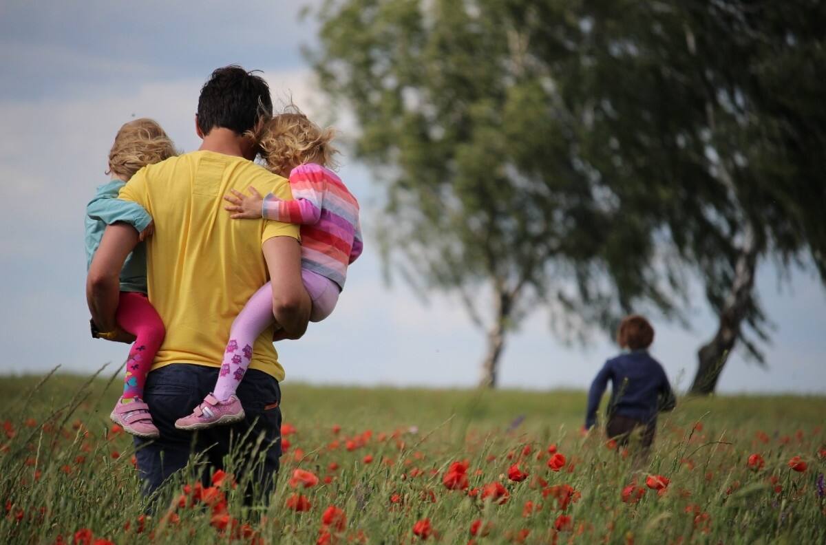 10 canciones para dedicar a papá en el Día del Padre