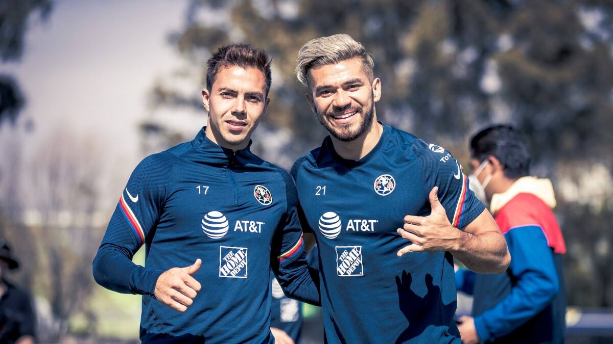 "Día de los mejores mexicanos": América conmemora el Día de la Bandera