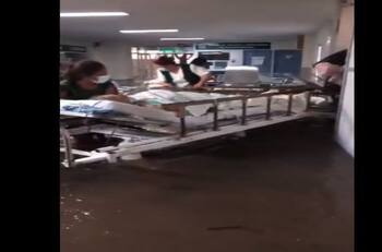 VIDEO: Fuertes lluvias inundan hospital del IMSS en Tula, mueren 16 pacientes