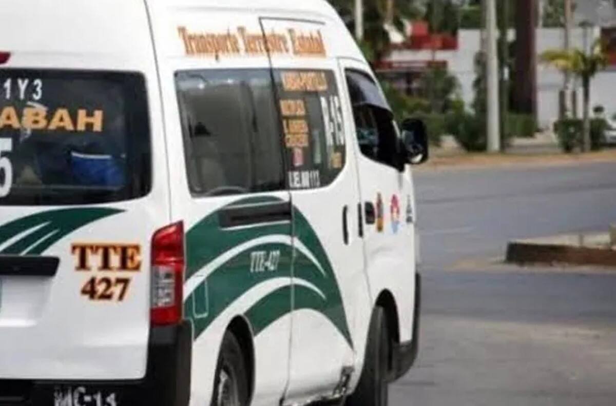 VIDEO | Impiden secuestro de estudiante en combi sin placas, en Ecatepec