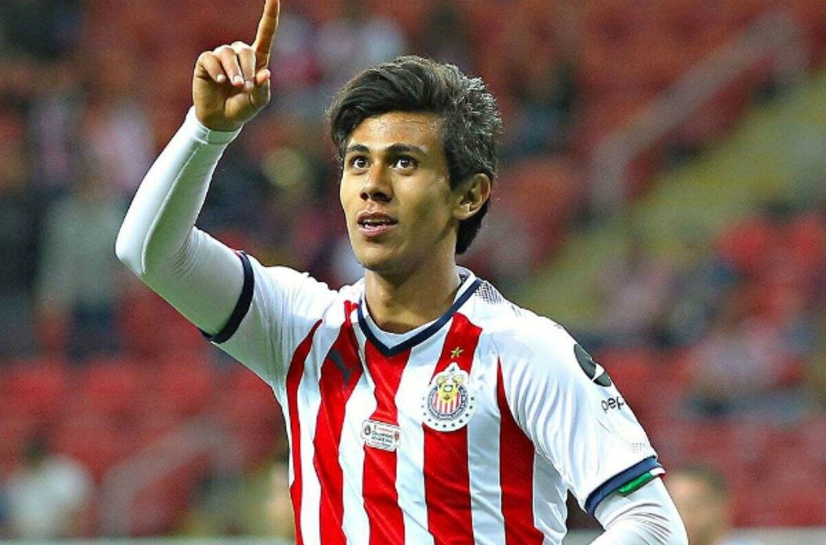 Después de dos argentinos, J.J. Macías está en el tercer peldaño de los Goleadores del Guar1anes 202
