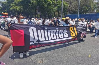 Familias protesta en CDMX por medicamentos oncológicos