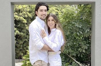 Hijo de Alejandro Fernández se muestra más enamorado que nunca