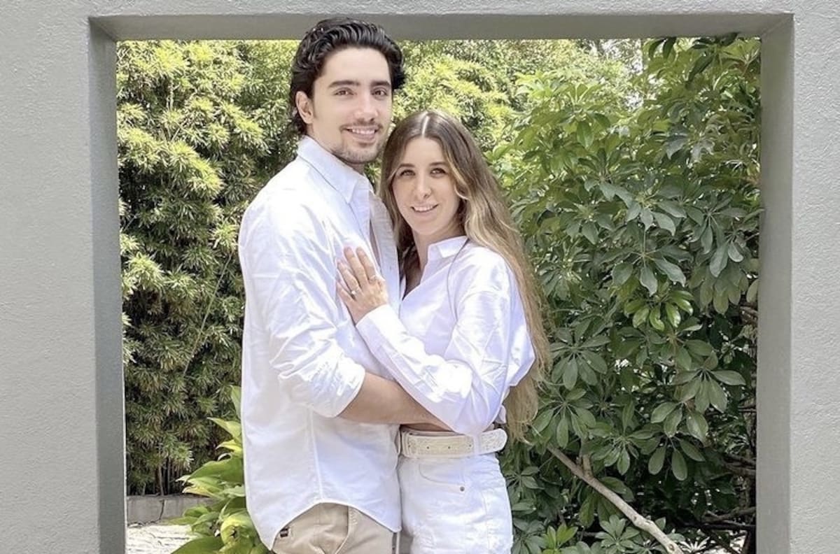 Hijo de Alejandro Fernández se muestra más enamorado que nunca