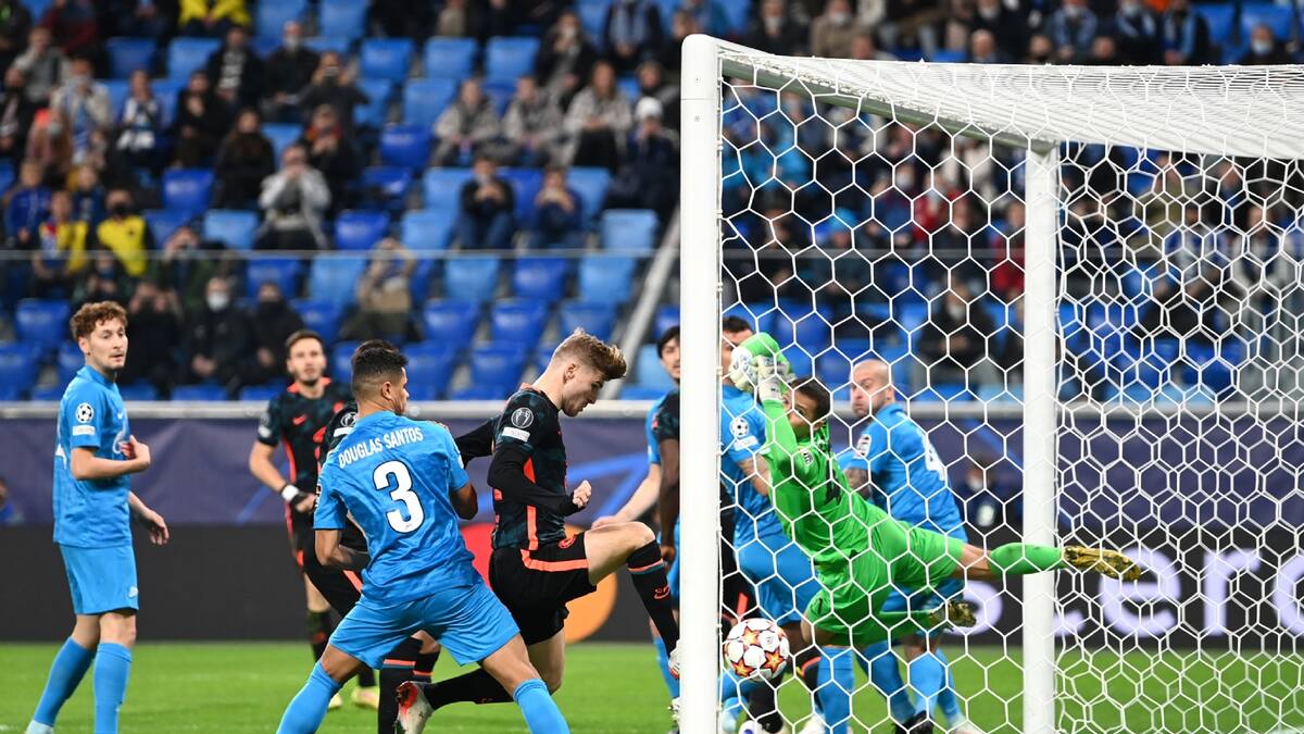 ¡Partidazo en San Petersburgo! El Zenit le empató en los últimos minutos al Chelsea