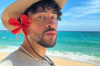 Filtran fotos de tenis de Bad Bunny junto a Adidas que no fueron lanzados