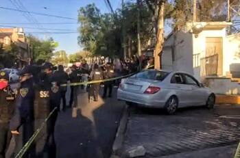 Balacera entre policías y vehículo en Álvaro Obregón dejan sin vida a una persona