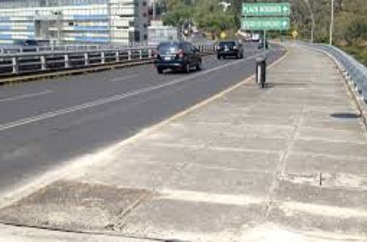 Impactante: Hombre falleció al caer desde 40 metros en Bosque de las Lomas