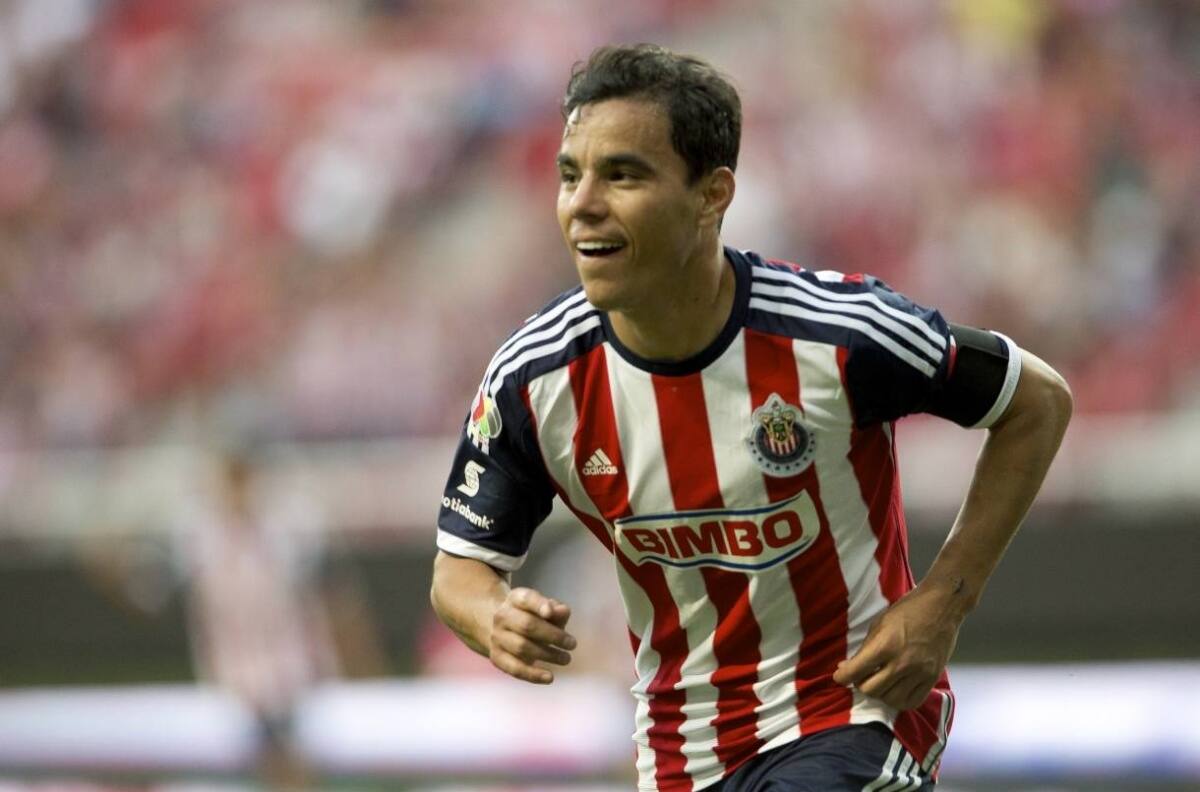 Clásico Tapatío: Las 4 figuras históricas de Chivas ante Atlas