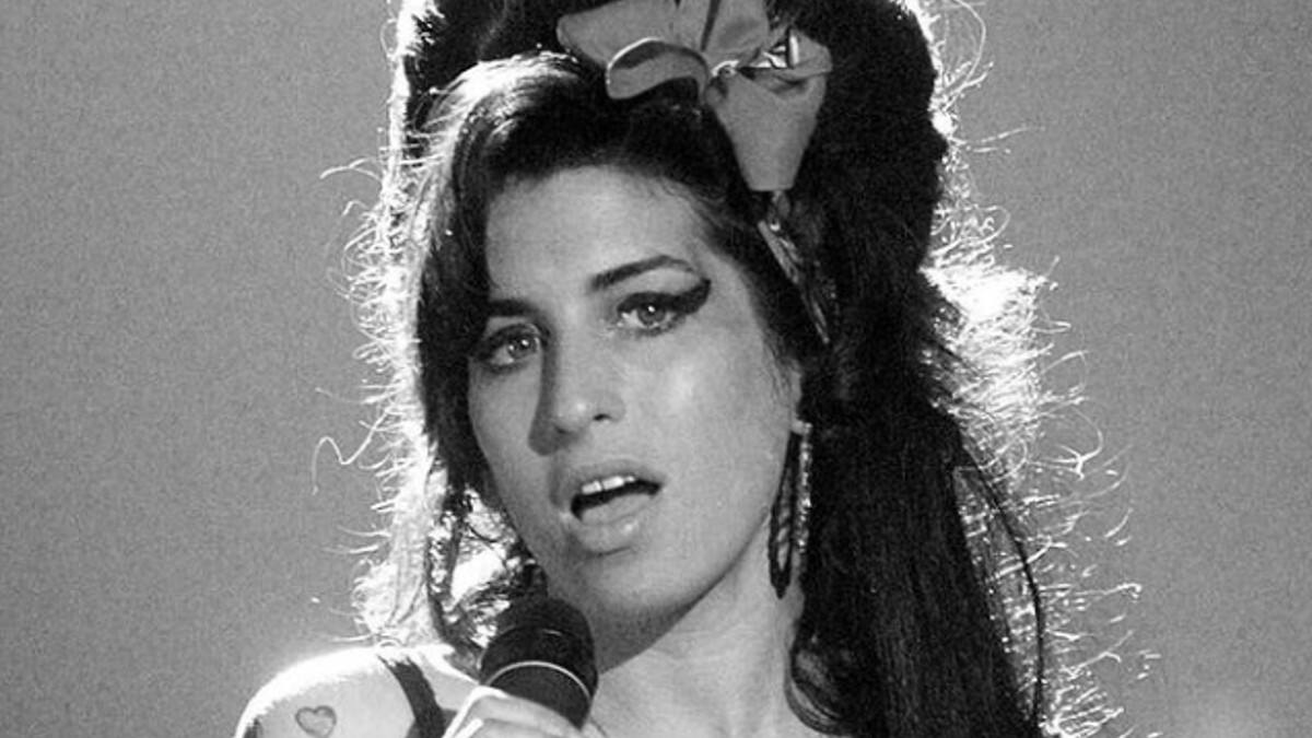 Amy Winehouse: sus padres subastan todas sus pertenencias... ¡todas!