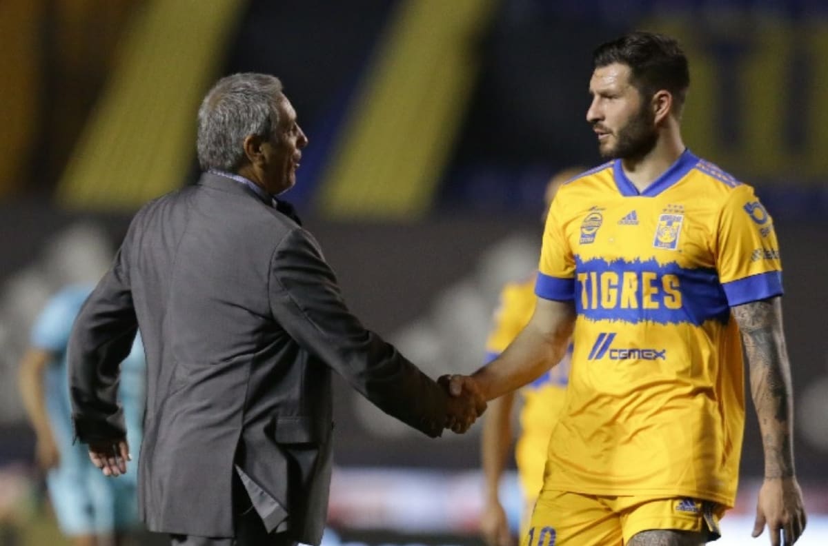 André Pierre Gignac y Javier Aquino: Los "villanos" del partido y así las reacciones
