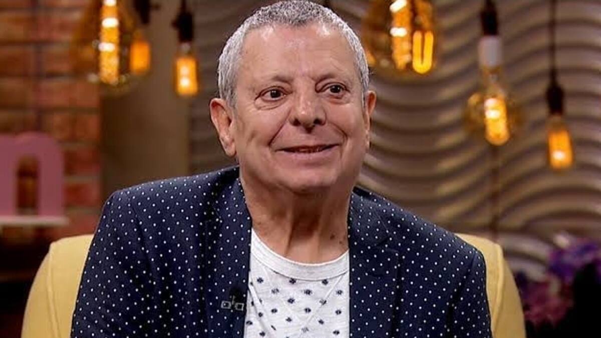 César Bono da positivo a COVID-19 a pesar de ya estar vacunado