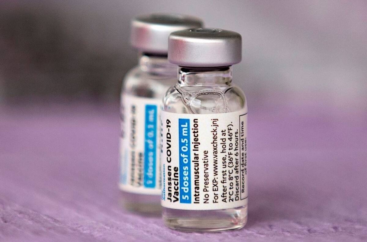 Estados Unidos ordenó tirar 60 millones de vacunas de J&J de la fábrica que tuvo problemas