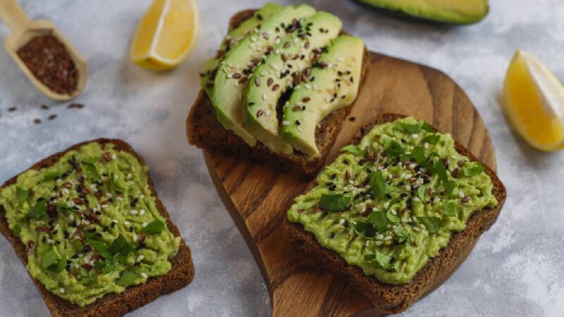 Estos son desayunos ideales para personas con colesterol alto.