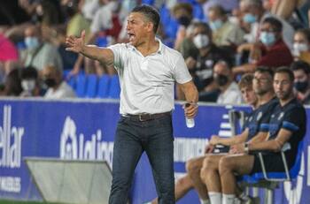 ¿Cómo le ha ido a Ignacio Ambriz en sus debuts?