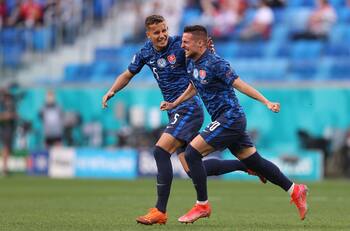 Eslovaquia dio la campanada y derrotó 2-1 a Polonia en la Eurocopa