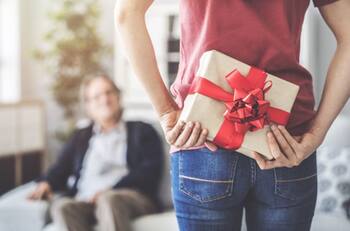 ¿Quieres dar un regalo? Te decimos cuál es el ideal para cada signo zodiacal (parte 2)