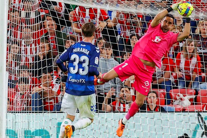 El arquero chileno del Real Betis, Claudio Bravo