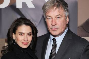 Esposa de Alec Baldwin: “Mi corazón está con Halyna y su familia. Y también con mi Alec"