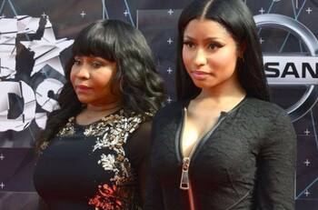 La madre de Nicki Minaj presentó una demanda contra el hombre que atropelló y mató a su padre