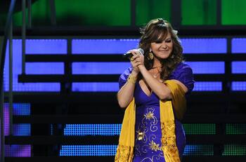 Familia de Jenni Rivera en pelea legal con diseñador, Adán Terriquez, por 'look' que usará muñeca de "La Diva"