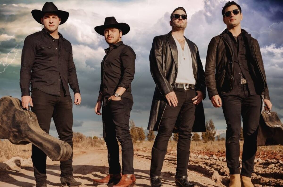 ¿Has escuchado todos los duetos de Christian Nodal? Aquí te los dejamos