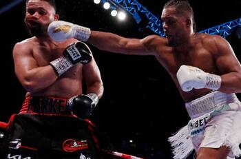 Así se vivió y escuchó desde el ring el impresionante nocaut de Joe Joyce a Joseph Parker