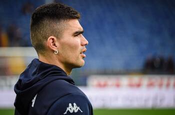 "Todo el mundo está loco por Johan Vásquez": el nuevo equipo de la Serie A que entra a la puja