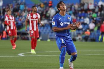 JJ Macías se lesiona en su primer partido como titular en el Getafe