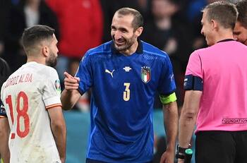 Chiellini sobre Jordi Alba: “Se equivocó en el sorteo y se lo hice notar bromeando”