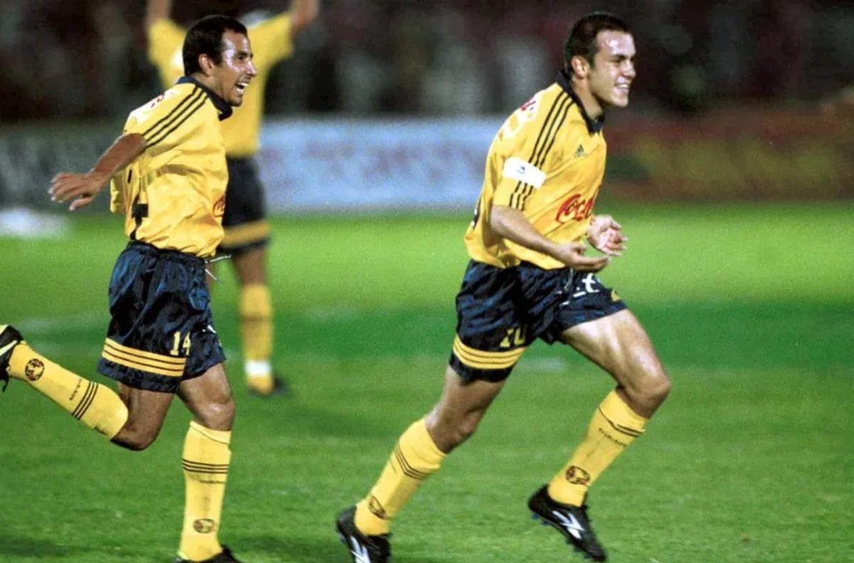 La vez que Cuauhtémoc Blanco jugó amenazado de muerte un partido de Copa Libertadores con América