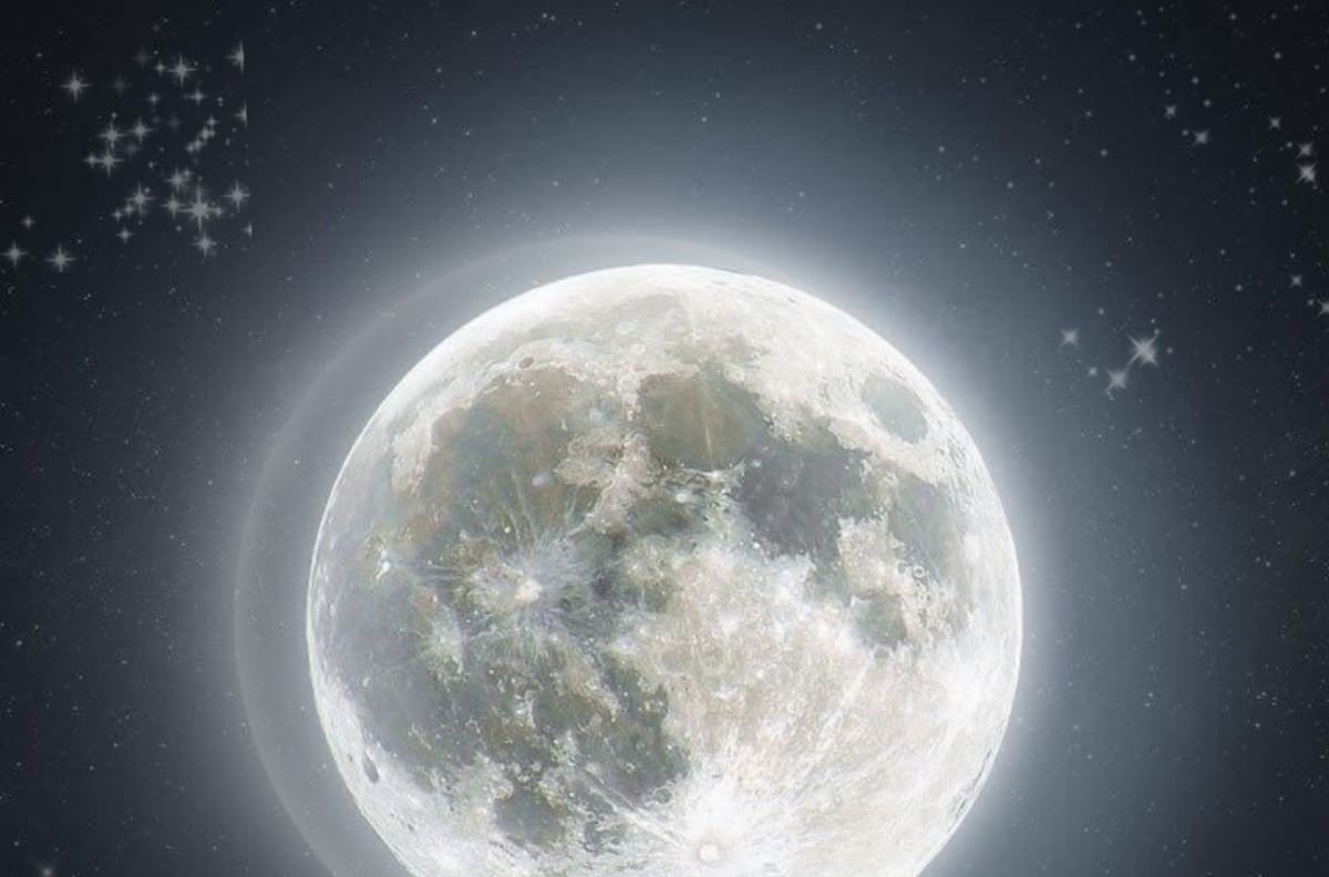 Agua de Luna llena: ¿Qué es, cómo se hace y para qué sirve?
