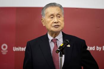 ¿Misoginia? Presidente de Tokio 2021: "las reuniones duran mucho cuando hay mujeres"