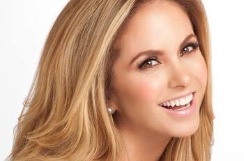 Lucero probó los besos de estos 10 galanes y sí le gustaron