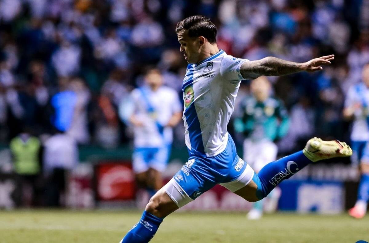 Puebla vence 2-1 al León y se va con ventaja del Cuauhtémoc