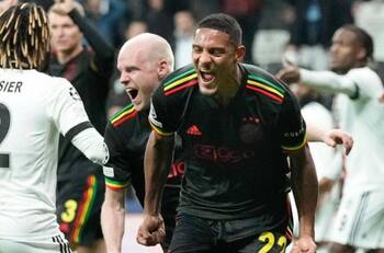 Besiktas 1-2 Ajax | Sebastian Haller lidera triunfo del Ajax con un doblete